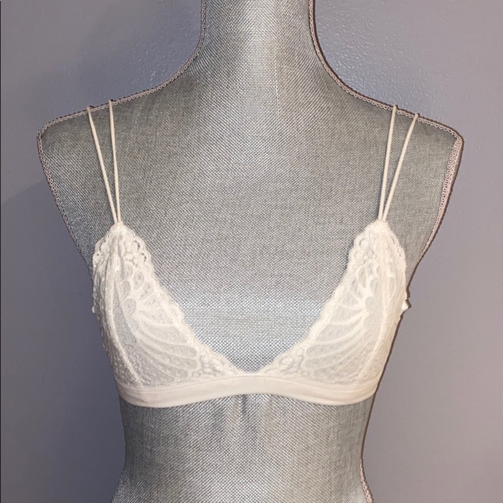 Woman's Nordstrom White Lace Bralette XS/S